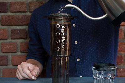 Aeropress method outlet