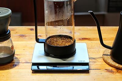 French Press An introduction to the coffee press and how to use it